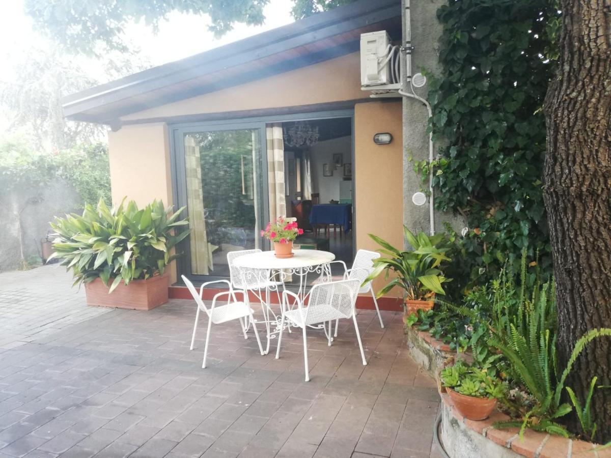 Casa Della Quercia Apartment Сан Джовани ла Пунта Екстериор снимка